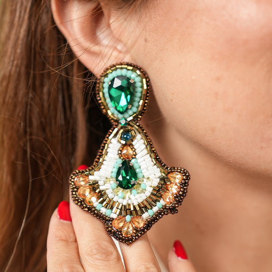 Emerald green dazzling drops earrings