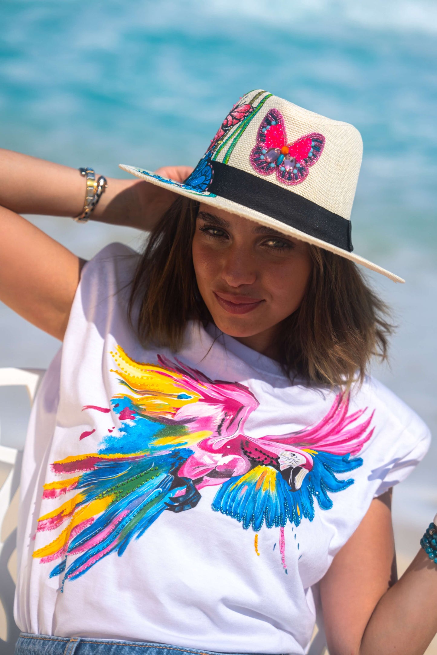 parrot tee