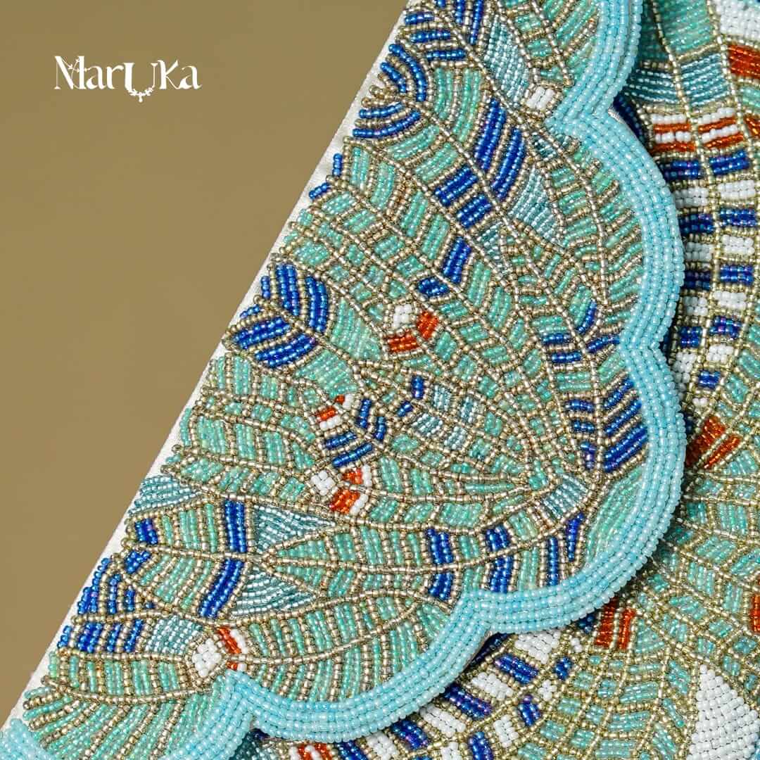 feuille d' été clutch